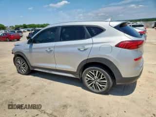 2020 Hyundai Tucson SEL z VIN KM8J33ALXLU214198, wystawiony jako Copart lot #64119805 z przebiegiem 62 399 mil mil oraz Szkoda całkowita • Salvage title. Historia ofert i sprzedaży dostępna na DreamBid. Obrazek 2.
