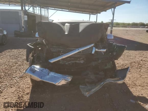 ✅ 1999 GMC Sierra 1500 SLE • VIN: 1GTEC14V1XZ506922 • Lot: 92486785. Wystawiony na Copart z przebiegiem Nie podano. Bezpłatny archiwum sprzedaży aukcyjnych z USA i szczegółowy raport historii pojazdu na DreamBid. Zdjęcie 5.