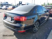 ✅ 2013 Volkswagen Jetta Autobahn • VIN: 3VW4A7AJ9DM381412 • Lot: 42378360. Listed on IAAI with 125,910 mi. Free auction sales archive from the USA and detailed vehicle history report at DreamBid. Image 4.