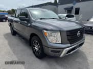 ✅ 2021 Nissan Titan SV • VIN: 1N6AA1EF2MN509484 • Lot: 50758485. Wystawiony na Copart z przebiegiem 33 195 mil. Bezpłatny archiwum sprzedaży aukcyjnych z USA i szczegółowy raport historii pojazdu na DreamBid. Zdjęcie 4.
