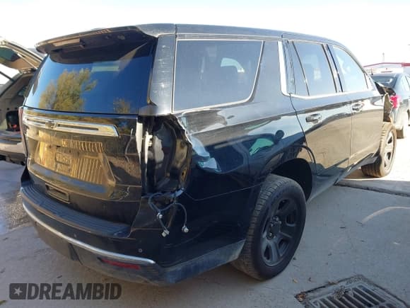 ✅ 2022 Chevrolet Tahoe Commercial • VIN: 1GNSCLED1NR254369 • Lot: 43891619. Listed on IAAI with 83,084 mi. Free auction sales archive from the USA and detailed vehicle history report at DreamBid. Image 4.