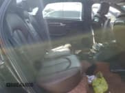 ✅ 2015 Audi A8 3.0T • VIN: WAU3GAFD2FN040503 • Lot: 59300275. Wystawiony na Copart z przebiegiem 102 310 mil. Bezpłatny archiwum sprzedaży aukcyjnych z USA i szczegółowy raport historii pojazdu na DreamBid. Zdjęcie 10.