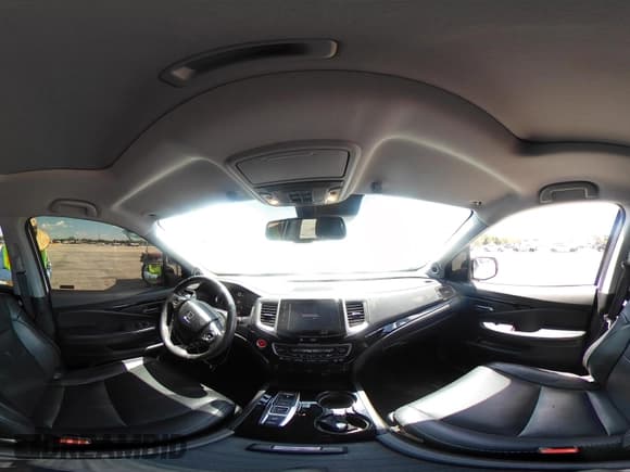 ✅ 2018 Honda Pilot Elite • VIN: 5FNYF6H00JB058623 • Lot: 42323415. Listed on IAAI with 102,015 mi. Free auction sales archive from the USA and detailed vehicle history report at DreamBid. Image 19.