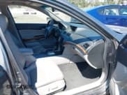 ✅ 2012 Honda Accord EX-L • VIN: 1HGCP2F80CA131186 • Lot: 43047796. Wystawiony na IAAI z przebiegiem 103 793 mil. Bezpłatny archiwum sprzedaży aukcyjnych z USA i szczegółowy raport historii pojazdu na DreamBid. Zdjęcie 5.