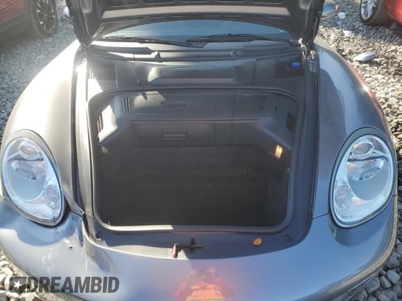 ✅ 2005 Porsche Boxster • VIN: WP0CA29825U711133 • Лот: 70455665. Опубликован ранее на Copart с пробегом 48 445 миль. Бесплатный доступ к архиву аукционных продаж из США и подробный отчёт об истории автомобиля на DreamBid. Изображение 11.