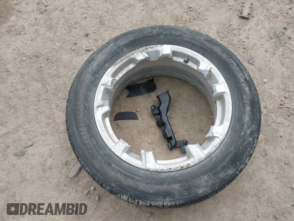 ✅ 2019 Chevrolet Equinox Premier • VIN: 3GNAXZEUXKS598469 • Лот: 42027273. Опубликован ранее на IAAI с пробегом Не указан. Бесплатный доступ к архиву аукционных продаж из США и подробный отчёт об истории автомобиля на DreamBid. Изображение 12.