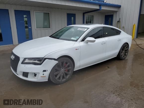 ✅ 2015 Audi A7 Premium Plus • VIN: WAUWGAFC6FN008870 • Lot: 85288695. Listed on Copart with 108,724 mi. Free auction sales archive from the USA and detailed vehicle history report at DreamBid. Image 1.
