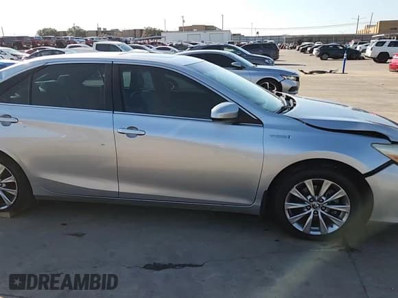 ✅ 2015 Toyota Camry XLE • VIN: 4T1BD1FK0FU151235 • Lot: 91707725. Wystawiony na Copart z przebiegiem 235 840 mil. Bezpłatny archiwum sprzedaży aukcyjnych z USA i szczegółowy raport historii pojazdu na DreamBid. Zdjęcie 13.