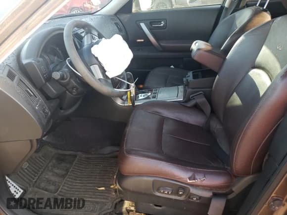 ✅ 2007 Infiniti FX • VIN: JNRBS08W47X400544 • Lot: 73293444. Wystawiony na Copart z przebiegiem Nie podano. Bezpłatny archiwum sprzedaży aukcyjnych z USA i szczegółowy raport historii pojazdu na DreamBid. Zdjęcie 7.