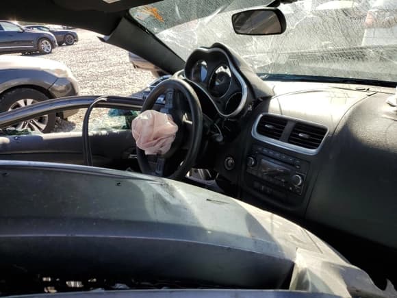 ✅ 2013 Dodge Avenger SE • VIN: 1C3CDZAB0DN645282 • Лот: 74282364. Опубликован ранее на Copart с пробегом Не указан. Бесплатный доступ к архиву аукционных продаж из США и подробный отчёт об истории автомобиля на DreamBid. Изображение 8.