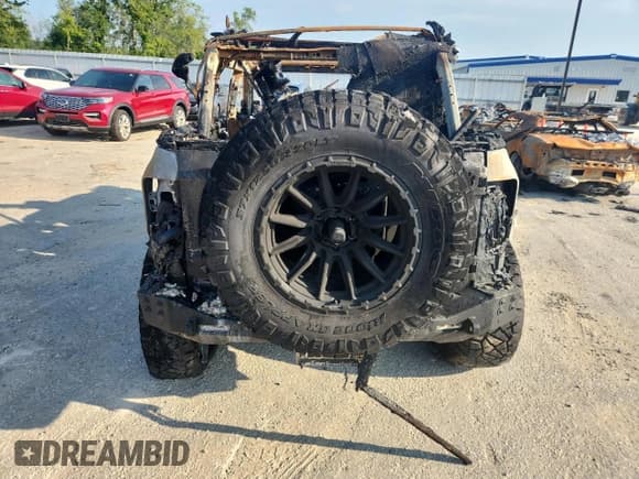 ✅ 2023 Ford Bronco Badlands • VIN: 1FMEE5DP0PLB49220 • Lot: 67376025. Listed on Copart with Not provided. Free auction sales archive from the USA and detailed vehicle history report at DreamBid. Image 6.