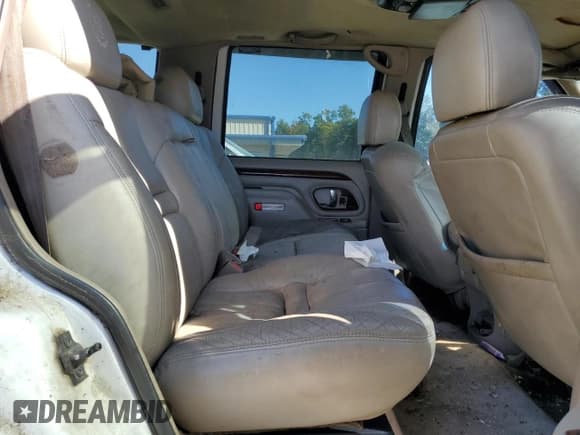 ✅ 1999 Cadillac Escalade • VIN: 1GYEK13R8XR411548 • Lot: 75803424. Listed on Copart with 277,712 mi. Free auction sales archive from the USA and detailed vehicle history report at DreamBid. Image 12.