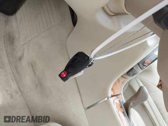 ✅ 2005 Mercedes-Benz E 500 • VIN: WDBUF70J55A686912 • Лот: 41914529. Опубликован ранее на IAAI с пробегом 93 853 миль. Бесплатный доступ к архиву аукционных продаж из США и подробный отчёт об истории автомобиля на DreamBid. Изображение 11.