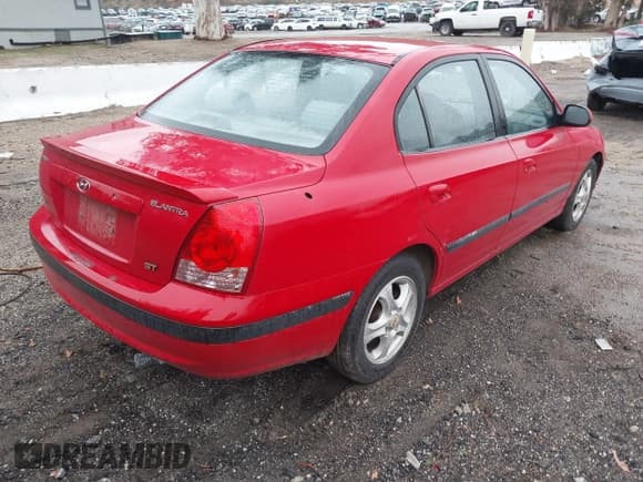 ✅ 2005 Hyundai Elantra GLS • VIN: KMHDN46D05U185845 • Lot: 41736360. Wystawiony na IAAI z przebiegiem 156 101 mil. Bezpłatny archiwum sprzedaży aukcyjnych z USA i szczegółowy raport historii pojazdu na DreamBid. Zdjęcie 4.
