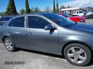 ✅ 2008 Volkswagen Jetta SE • VIN: 3VWRZ71K58M082108 • Lot: 41799324. Wystawiony na IAAI z przebiegiem 184 055 mil. Bezpłatny archiwum sprzedaży aukcyjnych z USA i szczegółowy raport historii pojazdu na DreamBid. Zdjęcie 13.