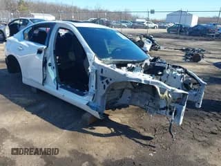 ✅ 2020 Infiniti Q50 Luxe • VIN: JN1EV7AP3LM207817 • Лот: 41806964. Опубликован ранее на IAAI с пробегом 61 262 миль. Бесплатный доступ к архиву аукционных продаж из США и подробный отчёт об истории автомобиля на DreamBid. Изображение 1.