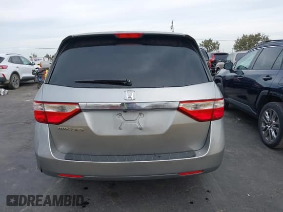 ✅ 2013 Honda Odyssey LX • VIN: 5FNRL5H22DB058782 • Lot: 43651712. Listed on IAAI with 132,798 mi. Free auction sales archive from the USA and detailed vehicle history report at DreamBid. Image 16.