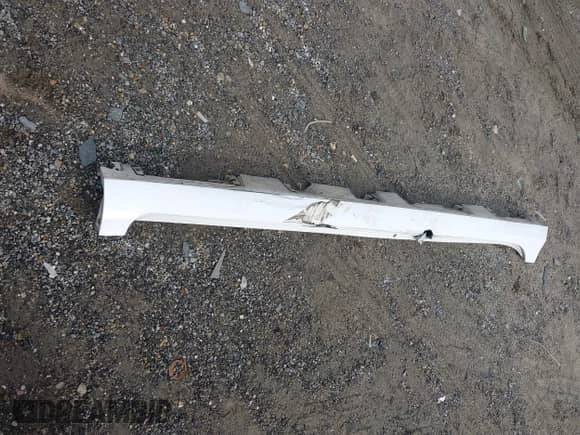 2015 Toyota Camry LE with VIN 4T1BF1FK9FU902181, listed as a IAAI auction lot 43376033 with 165,678 mi miles and . Bid and sale history available at DreamBid. Image 12.