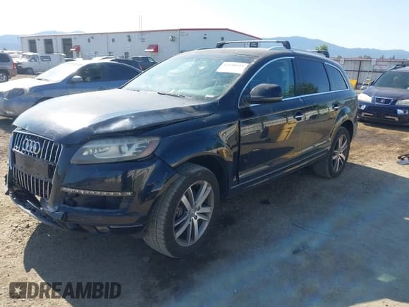 ✅ 2012 Audi Q7 Premium Plus • VIN: WA1LGAFE9CD000216 • Lot: 42540414. Listed on IAAI with 147,011 mi. Free auction sales archive from the USA and detailed vehicle history report at DreamBid. Image 18.