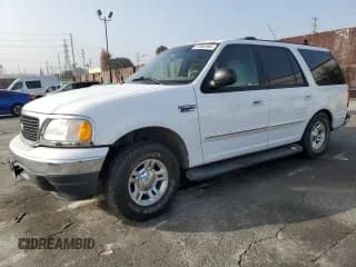 ✅ 2002 Ford Expedition XLT • VIN: 1FMRU15L92LA12536 • Lot: 87082464. Wystawiony na Copart z przebiegiem 106 133 mil. Bezpłatny archiwum sprzedaży aukcyjnych z USA i szczegółowy raport historii pojazdu na DreamBid. Zdjęcie 1.