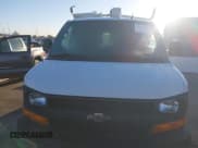 ✅ 2014 Chevrolet Express Cargo • VIN: 1GCWGFCB4E1122593 • Lot: 43475357. Wystawiony na IAAI z przebiegiem 53 810 mil. Bezpłatny archiwum sprzedaży aukcyjnych z USA i szczegółowy raport historii pojazdu na DreamBid. Zdjęcie 12.