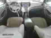 2017 Hyundai Santa Fe 2.4L с VIN 5XYZT3LB0HG428122, выставлен на аукционе Copart как лот 83858085 с пробегом 116 823 миль миль и Списание • Salvage title. История ставок и продаж доступна на DreamBid. Изображение 8.