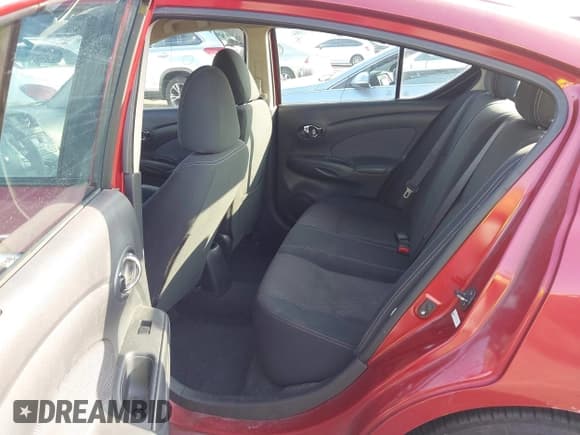 ✅ 2016 Nissan Versa S • VIN: 3N1CN7AP1GL863201 • Lot: 43612686. Listed on IAAI with 121,502 mi. Free auction sales archive from the USA and detailed vehicle history report at DreamBid. Image 8.