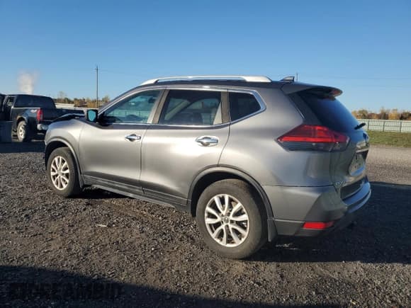 ✅ 2017 Nissan Rogue SV • VIN: 5N1AT2MV2HC843846 • Lot: 86090315. Wystawiony na Copart z przebiegiem 266 913 mil. Bezpłatny archiwum sprzedaży aukcyjnych z USA i szczegółowy raport historii pojazdu na DreamBid. Zdjęcie 2.