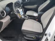 ✅ 2025 Hyundai Venue SEL • VIN: KMHRC8A39SU393672 • Lot: 85884835. Listed on Copart with 1,812 mi. Free auction sales archive from the USA and detailed vehicle history report at DreamBid. Image 7.