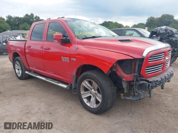 ✅ 2013 Ram 1500 Sport • VIN: 1C6RR7MT2DS672184 • Lot: 43184044. Listed on IAAI with 138,406 mi. Free auction sales archive from the USA and detailed vehicle history report at DreamBid. Image 1.