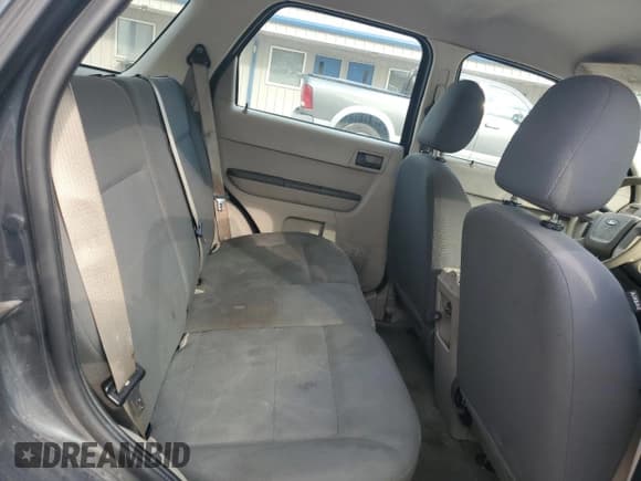 ✅ 2008 Ford Escape XLS • VIN: 1FMCU92Z88KC14960 • Lot: 87274945. Wystawiony na Copart z przebiegiem 166 005 mil. Bezpłatny archiwum sprzedaży aukcyjnych z USA i szczegółowy raport historii pojazdu na DreamBid. Zdjęcie 11.