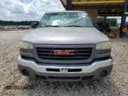 ✅ 2004 GMC Sierra 1500 Work Truck • VIN: 1GTEC14V74E401529 • Lot: 59391565. Listed on Copart with 185,396 mi. Free auction sales archive from the USA and detailed vehicle history report at DreamBid. Image 5.