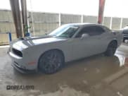 ✅ 2021 Dodge Challenger GT • VIN: 2C3CDZJG0MH573066 • Lot: 61160494. Wystawiony na Copart z przebiegiem 40 083 mil. Bezpłatny archiwum sprzedaży aukcyjnych z USA i szczegółowy raport historii pojazdu na DreamBid. Zdjęcie 1.