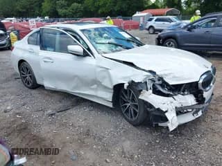 ✅ 2020 BMW 3 Series 330i • VIN: 3MW5R1J01L8B36595 • Lot: 42534983. Wystawiony na IAAI z przebiegiem 131 432 mil. Bezpłatny archiwum sprzedaży aukcyjnych z USA i szczegółowy raport historii pojazdu na DreamBid. Zdjęcie 1.