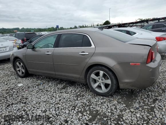 ✅ 2012 Chevrolet Malibu 1LT • VIN: 1G1ZC5E06CF323953 • Lot: 57441024. Listed on Copart with 153,627 mi. Free auction sales archive from the USA and detailed vehicle history report at DreamBid. Image 2.