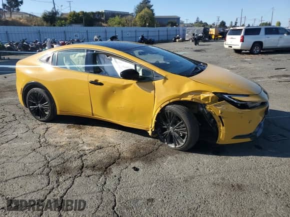 2025 Toyota Prius LE with VIN JTDACAAU5S3054365, listed as a Copart auction lot 81041805 with Not provided miles and Clean title. Bid and sale history available at DreamBid. Image 4.