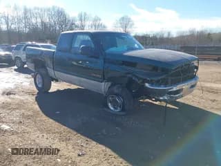 ✅ 2000 Dodge 2500 • VIN: 1B7KF2361YJ135576 • Lot: 41326893. Wystawiony na IAAI z przebiegiem Nie podano. Bezpłatny archiwum sprzedaży aukcyjnych z USA i szczegółowy raport historii pojazdu na DreamBid. Zdjęcie 1.