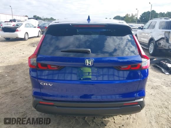 ✅ 2025 Honda CR-V EX-L • VIN: 5J6RS3H7XSL009384 • Lot: 43327193. Listed on IAAI with 2,552 mi. Free auction sales archive from the USA and detailed vehicle history report at DreamBid. Image 16.