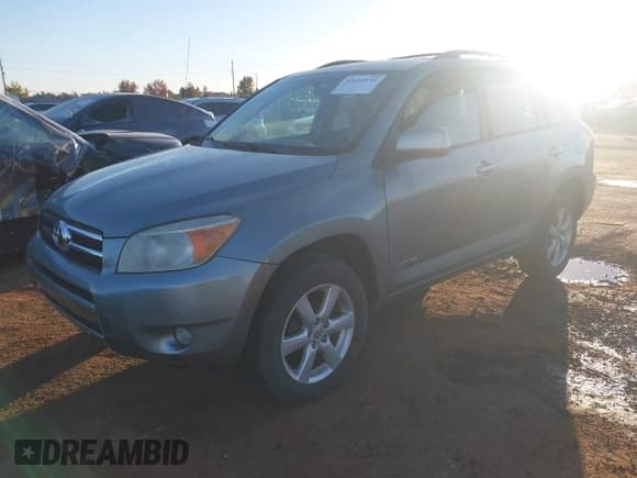 ✅ 2008 Toyota RAV4 Limited • VIN: JTMBD31V786058303 • Lot: 43654195. Listed on IAAI with 224,062 mi. Free auction sales archive from the USA and detailed vehicle history report at DreamBid. Image 2.