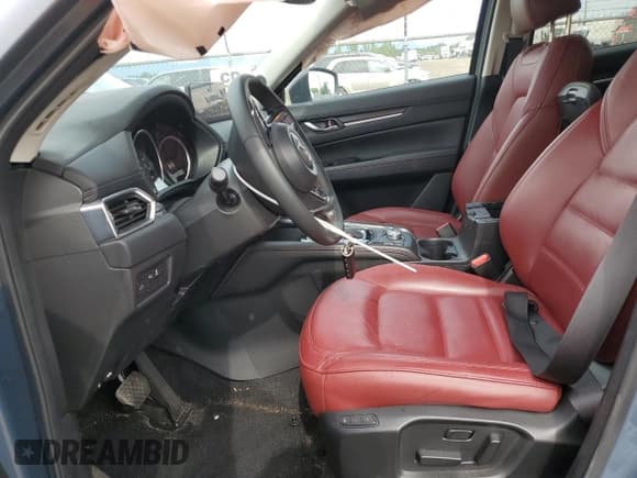 ✅ 2021 Mazda CX-5 Carbon Edition • VIN: JM3KFBCM3M0375606 • Лот: 62224735. Опубликован ранее на Copart с пробегом 38 235 миль. Бесплатный доступ к архиву аукционных продаж из США и подробный отчёт об истории автомобиля на DreamBid. Изображение 7.