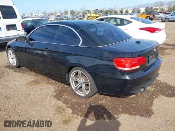 ✅ 2008 BMW 3 Series 335i • VIN: WBAWL73568PX59639 • Lot: 41729941. Listed on IAAI with 241,931 mi. Free auction sales archive from the USA and detailed vehicle history report at DreamBid. Image 3.