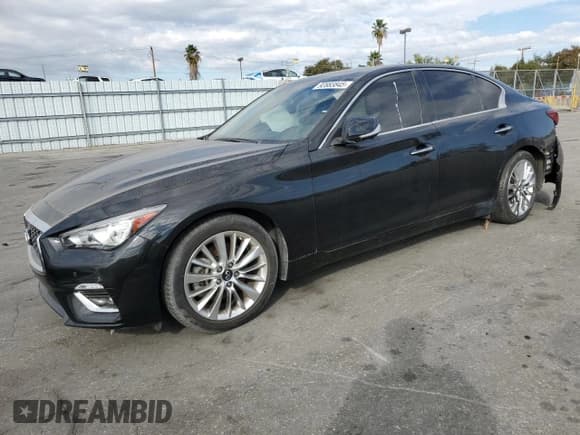 ✅ 2021 Infiniti Q50 Luxe • VIN: JN1EV7BP7MM702988 • Lot: 92883845. Listed on Copart with 36,631 mi. Free auction sales archive from the USA and detailed vehicle history report at DreamBid. Image 1.