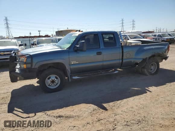 2006 Chevrolet Silverado 3500 DRW LT2 с VIN 1GCJC39D06E260199, выставлен на аукционе Copart как лот 57978775 с пробегом 216 390 миль миль и Списание • Salvage title. История ставок и продаж доступна на DreamBid. Изображение 1.