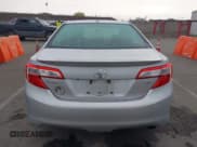 ✅ 2013 Toyota Camry SE • VIN: 4T1BF1FK7DU691432 • Lot: 43693247. Wystawiony na IAAI z przebiegiem 192 453 mil. Bezpłatny archiwum sprzedaży aukcyjnych z USA i szczegółowy raport historii pojazdu na DreamBid. Zdjęcie 16.