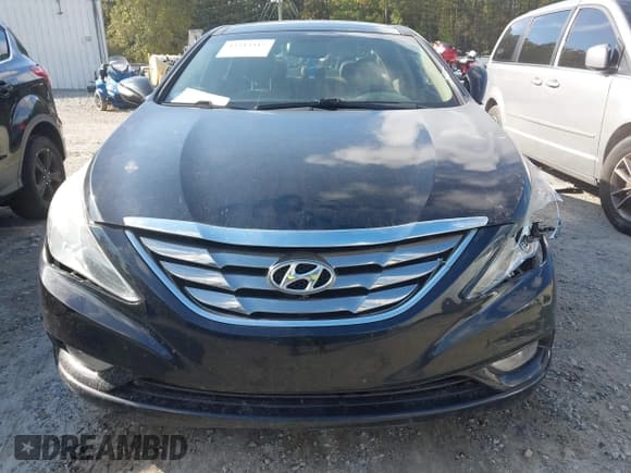 ✅ 2013 Hyundai Sonata SE • VIN: 5NPEC4AC0DH524576 • Lot: 43313417. Listed on IAAI with 144,459 mi. Free auction sales archive from the USA and detailed vehicle history report at DreamBid. Image 12.