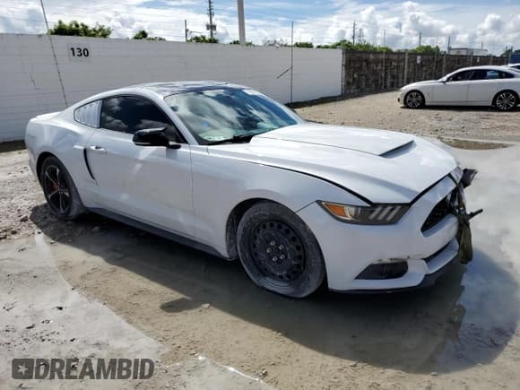 ✅ 2016 Ford Mustang EcoBoost • VIN: 1FA6P8TH2G5277273 • Lot: 72072865. Listed on Copart with 47,898 mi. Free auction sales archive from the USA and detailed vehicle history report at DreamBid. Image 4.