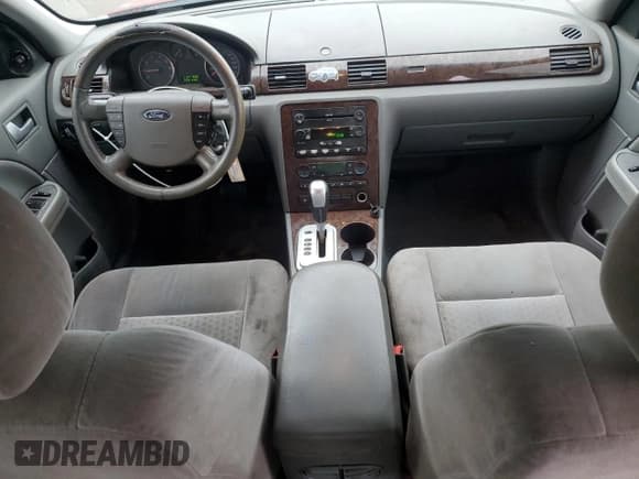 ✅ 2005 Ford Five Hundred SEL • VIN: 1FAFP24185G190624 • Lot: 56364185. Listed on Copart with Not provided. Free auction sales archive from the USA and detailed vehicle history report at DreamBid. Image 8.