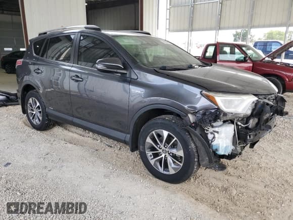 ✅ 2017 Toyota RAV4 XLE • VIN: JTMRJREV4HD061529 • Lot: 81858995. Listed on Copart with 68,398 mi. Free auction sales archive from the USA and detailed vehicle history report at DreamBid. Image 4.