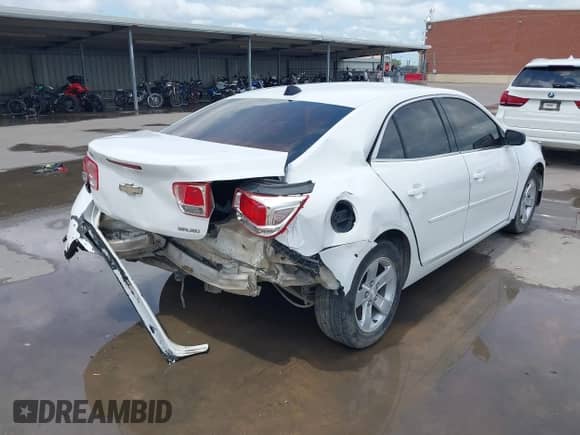 2013 Chevrolet Malibu LS with VIN 1G11A5SA5DF316915, listed as a IAAI auction lot 42369350 with Not provided miles and . Bid and sale history available at DreamBid. Image 4.