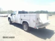 ✅ 2020 Chevrolet Silverado 2500HD • VIN: 1GB0WLE75LF275729 • Lot: 42446165. Wystawiony na IAAI z przebiegiem 87 247 mil. Bezpłatny archiwum sprzedaży aukcyjnych z USA i szczegółowy raport historii pojazdu na DreamBid. Zdjęcie 3.